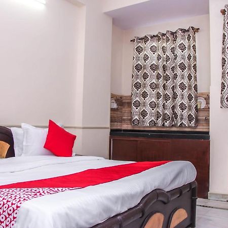 Oyo Srk Hotel & Resort Dźajpur Zewnętrze zdjęcie