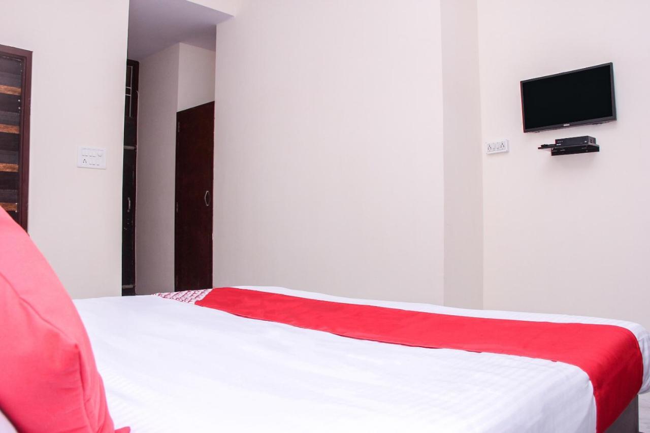 Oyo Srk Hotel & Resort Dźajpur Zewnętrze zdjęcie