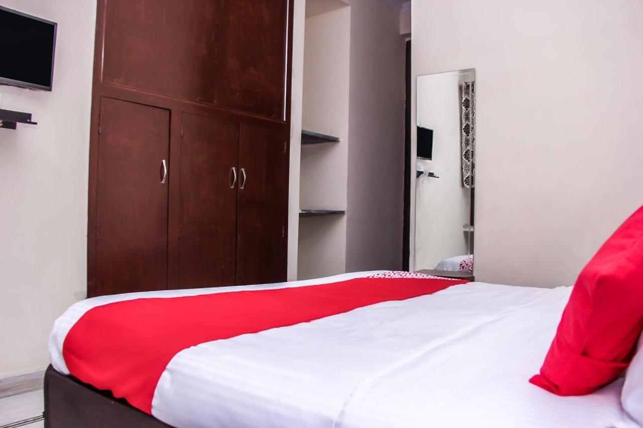 Oyo Srk Hotel & Resort Dźajpur Zewnętrze zdjęcie